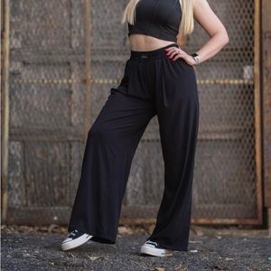 Ptula High Flow Pant 32"